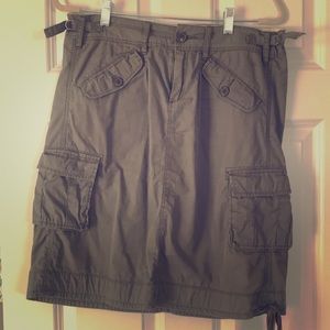 Utility skirt